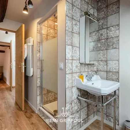 Le Reve D'alice Charming Duplex 80 M 4 People Heart Of アパート